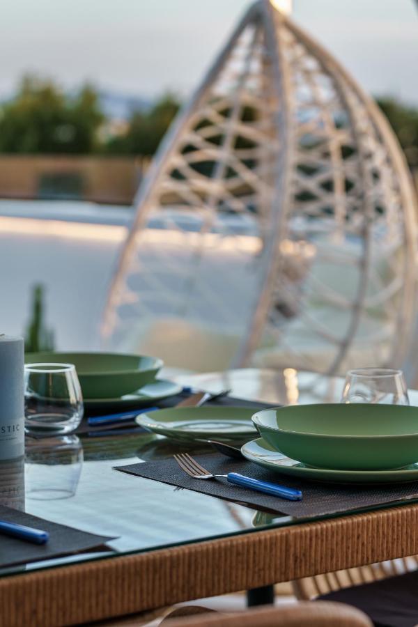 El Cielo Where Luxury Meets The Sky Kalamata Bagian luar foto